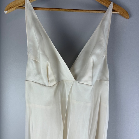 Lea Habitudes Wedding Dress sz 4-6 - Picture 4 of 9